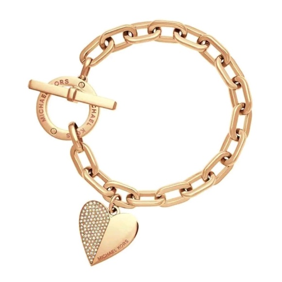 Michael Kors Jewelry - Michael Kors Chain style Bracelet New! HEART CHARM